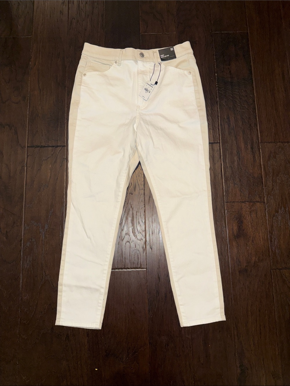 NWT Express Women’s Cream and White High-Rise Jeans 8S